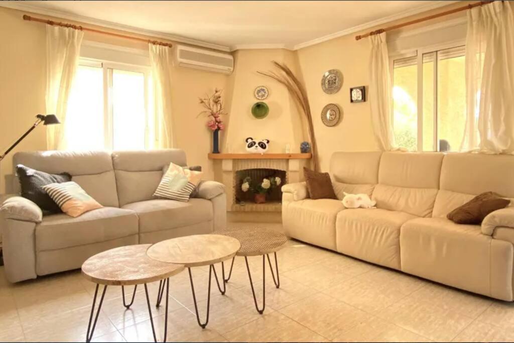 Maison Type Villa 4 Facades 4 Bedrooms 그란 알라칸트 외부 사진